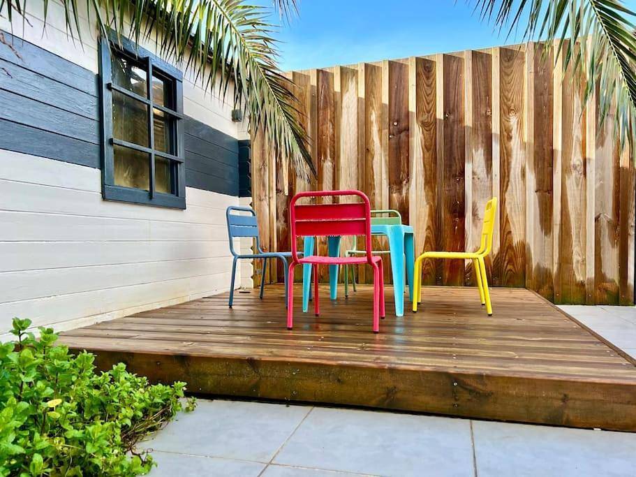 Four-Bedroom Holiday Home in Le Teich, Région d'Arcachon