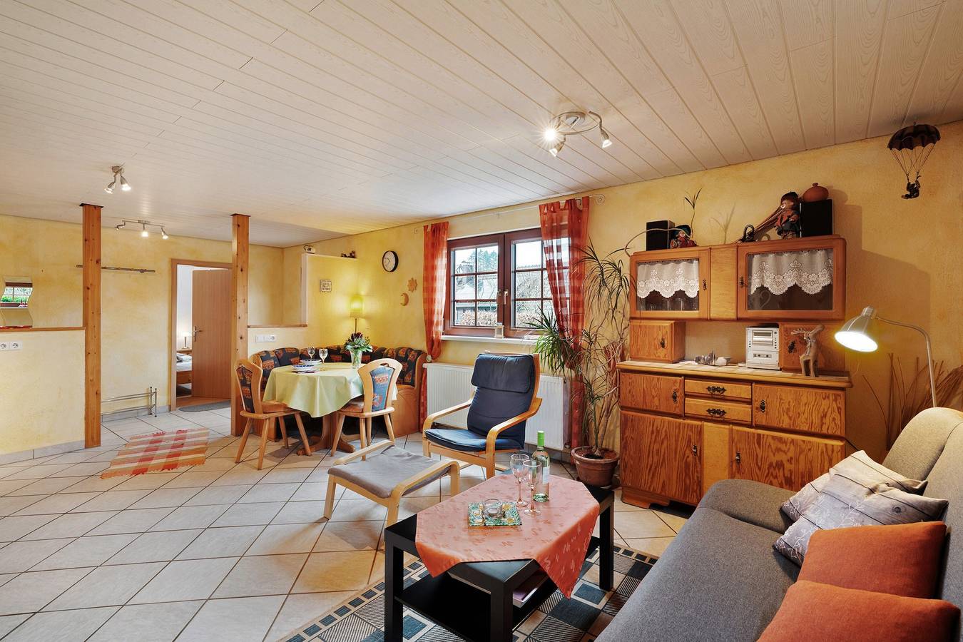 Ganze Wohnung, Ferienwohnung 'Heike Schreiber' mit Talblick, privatem Freisitz und Wi-Fi in Sasbachwalden, Mittlerer Schwarzwald