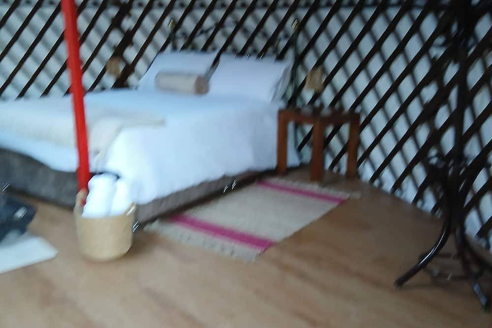 Chester Yurts Retreats in Hoole Village, Cheshire West and Chester