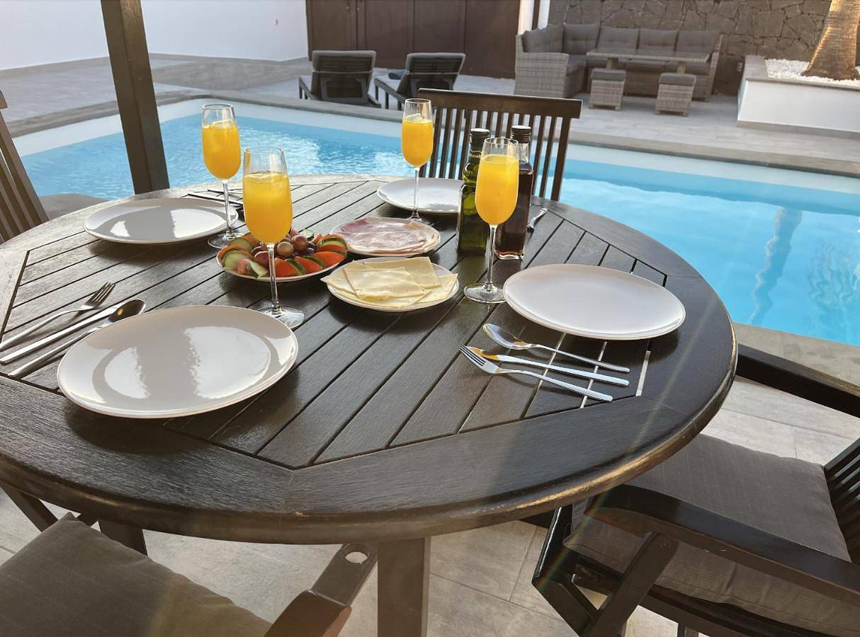 Two-Bedroom Villa in Playa Blanca, Yaiza