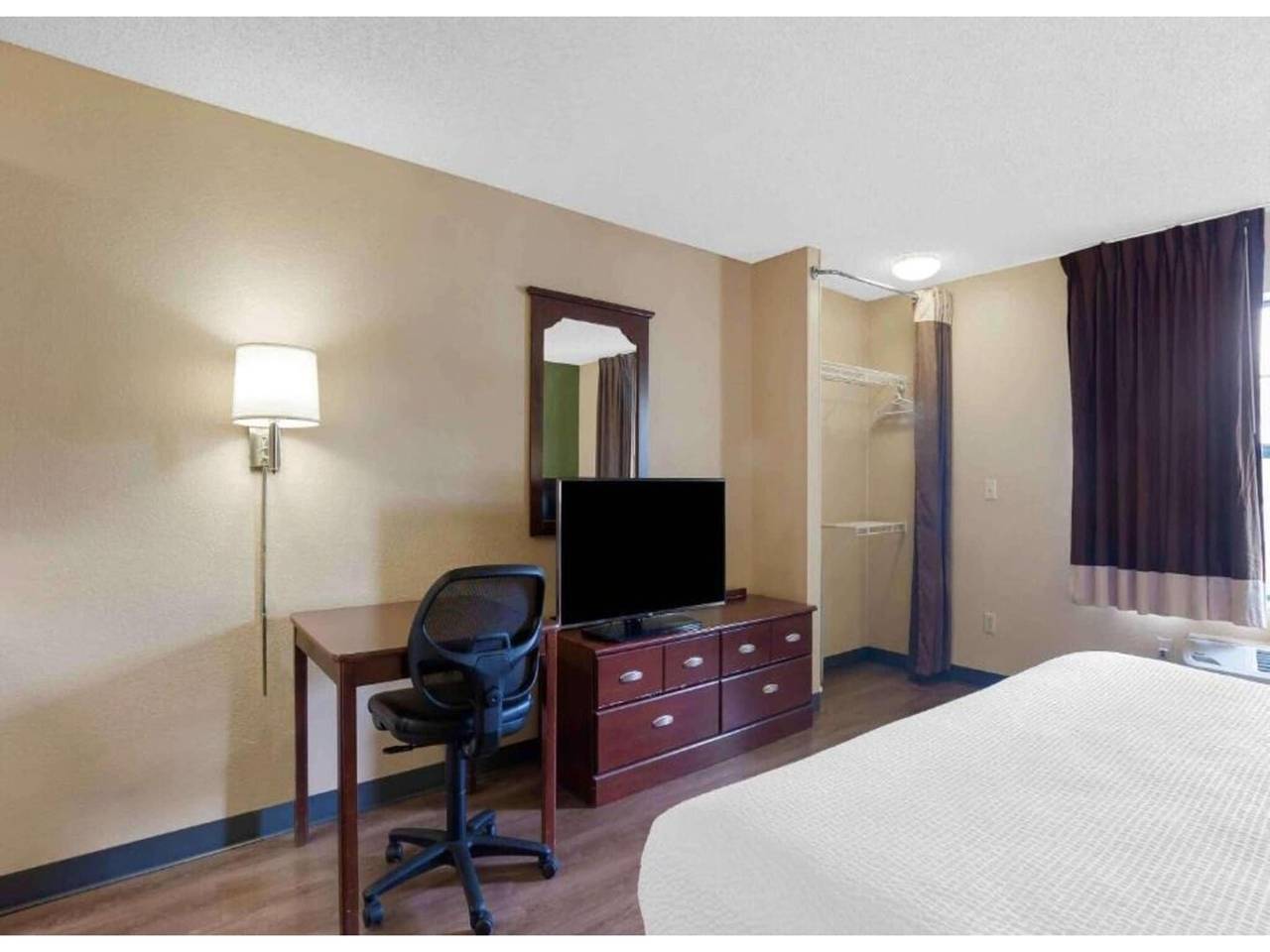 Appartamento intero, 1 Letto Matrimoniale | Non Fumatori, Cucina in Lago Ontario