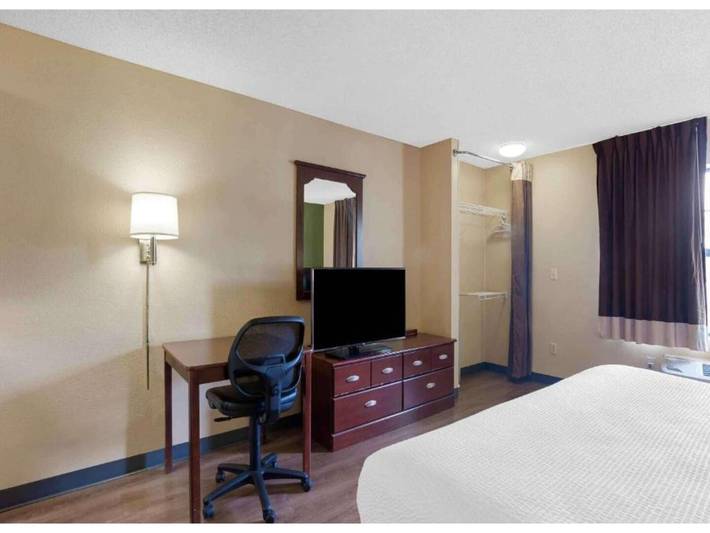 Apartamento entero, 1 Cama Tamaño Queen | Para No Fumadores, Cocina in Lago Ontario