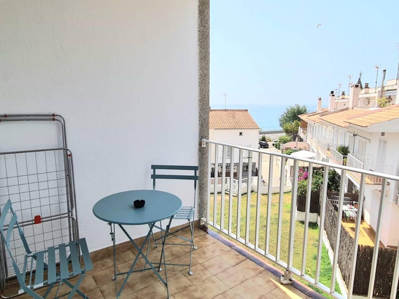 Ganze Ferienwohnung, Ferienwohnung für 4 Personen mit Meerblick in Platja del Morer (Sant Pol de Mar), Sant Pol de Mar