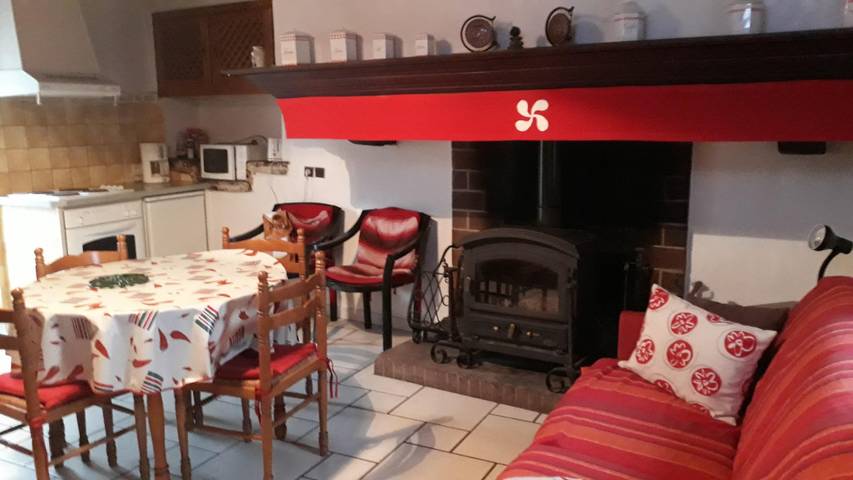 Gîte pour 4 personnes en Pyrénées-Atlantiques - 2
