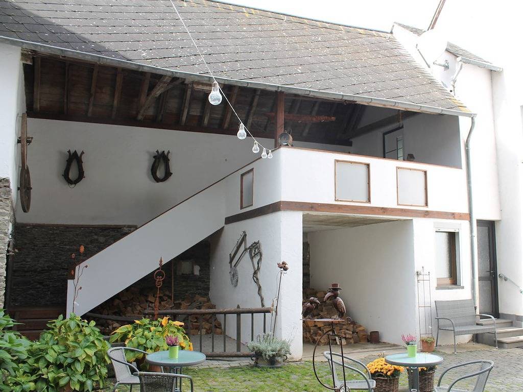 Ferienwohnung in Polch mit Parken in Polch, Osteifel