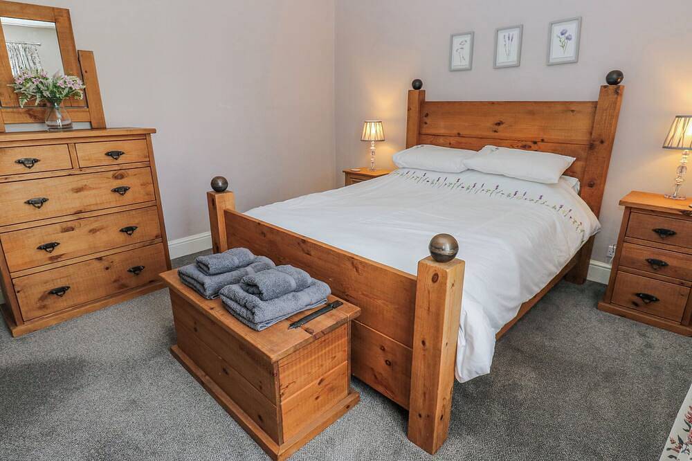 49 Waddington Road, pet friendly, with open fire in Clitheroe in Clitheroe, Lancashire