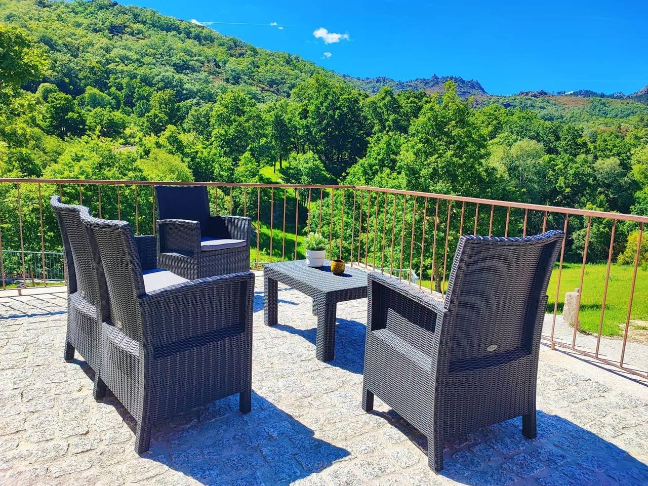 Casa do Palheiro | Assureira | Castro Laboreiro | Peneda Gerês National Park in Castro Laboreiro e Lamas de Mouro, Gerês