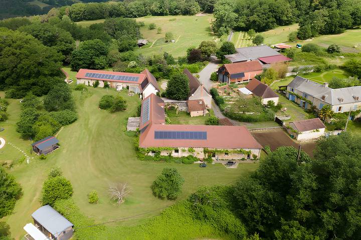 Ferienhaus für 20 Personen, mit Garten in der Dordogne