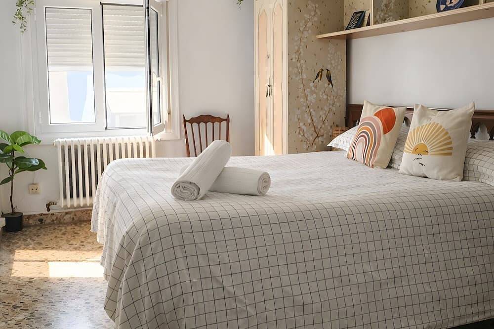 Casa Rural Amara Bardenas in Valtierra, Provincia de Navarra