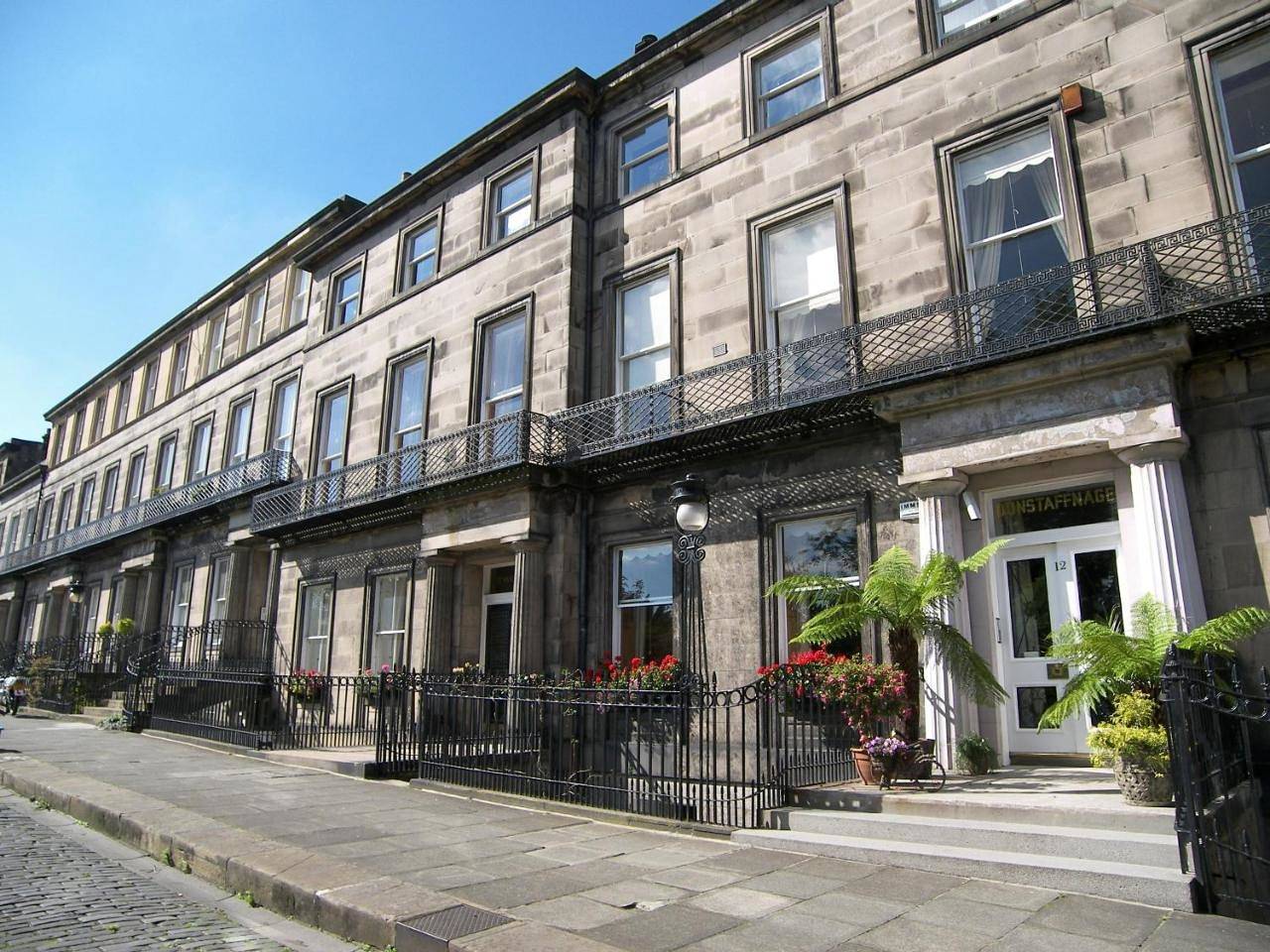 Hel lejlighed, Regent Terrace, Central and Charming, Quiet in Edinburgh, Edinburgh og Lothian