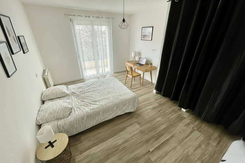 Appartement entier, Appartement F4 130m2 cure/vacance in Balaruc-le-Vieux, Côte méditerranéenne (France)