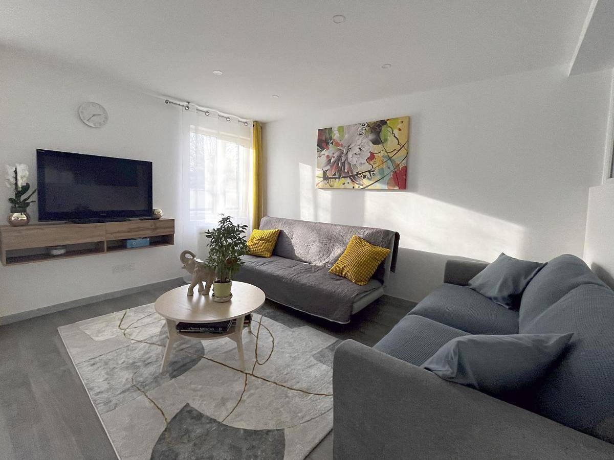 Appartement entier, Le petit chic in Vaucresson, Hauts-de-Seine