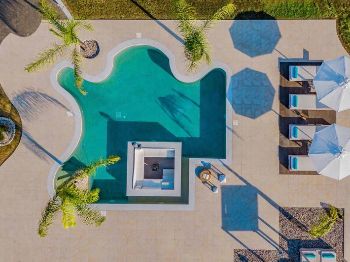 Bungalow für 6 Personen, mit Terrasse und Garten sowie Pool auf Zakynthos