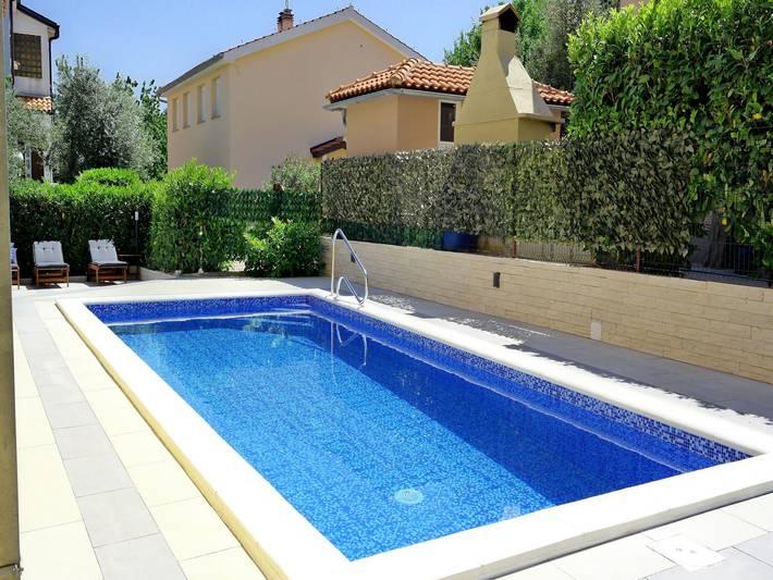 Ferienhaus für 5 Personen, mit Garten und Terrasse sowie Pool, mit Haustier in Silo (Krk) - 2