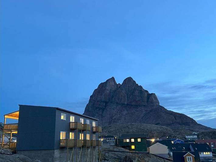 Apartmenthotel für 5 Personen, mit Ausblick und Terrasse - 1
