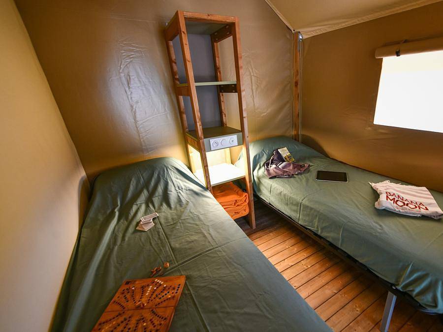 Camping Le Parc de Bormes - Lodge 4 personen - 2 slaapkamers, foto 12