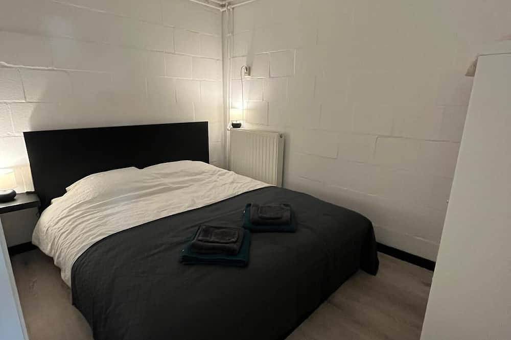 Geheel appartement, Holiday home close to multiple beaches\nstewstays in Goedereede, Goeree-Overflakkee