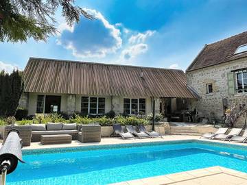 Maison d’hôte pour 6 personnes, avec piscine ainsi que jardin et jacuzzi dans Jouaignes
