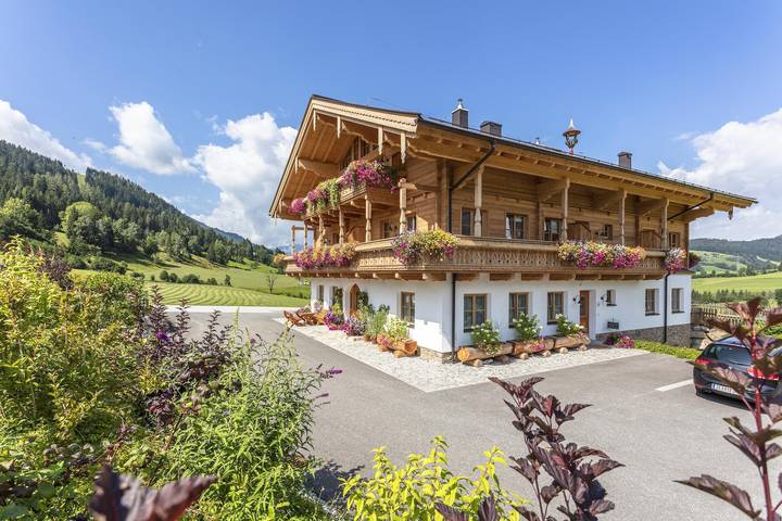 Bauernhof für 8 Personen, mit Balkon und Garten in Maria Alm