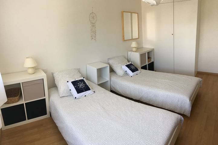 Gîte pour 6 personnes, avec jardin et terrasse dans Plage Trez-Hir - 4