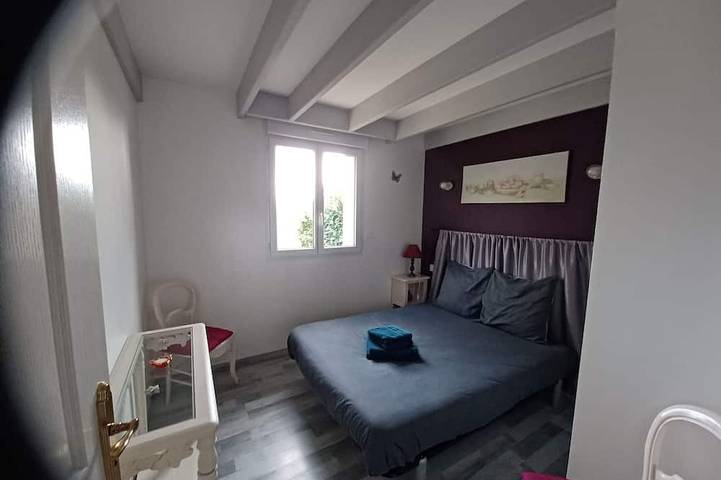 Gîte pour 4 personnes, avec Terrasse et Jardin dans Ardevon - 2