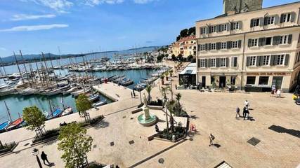 Gîte pour 3 personnes, avec balcon, animaux acceptés dans Port de Sanary sur Mer