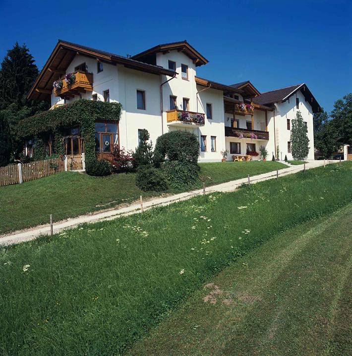 Appartement de vacances pour 3 personnes, avec jardin