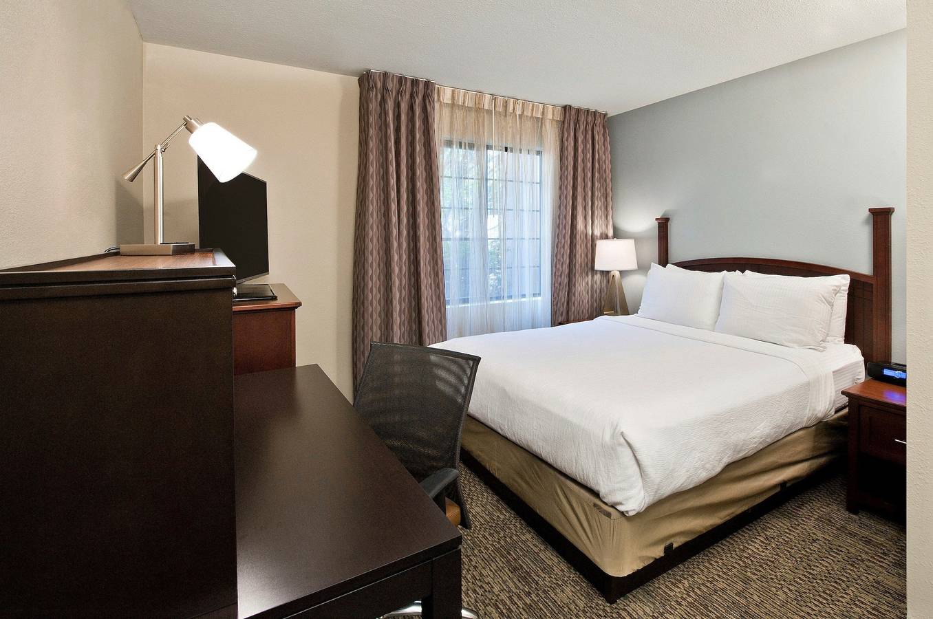 Staybridge Suites Charlotte Ballantyne in Charlotte, Mecklenburg County