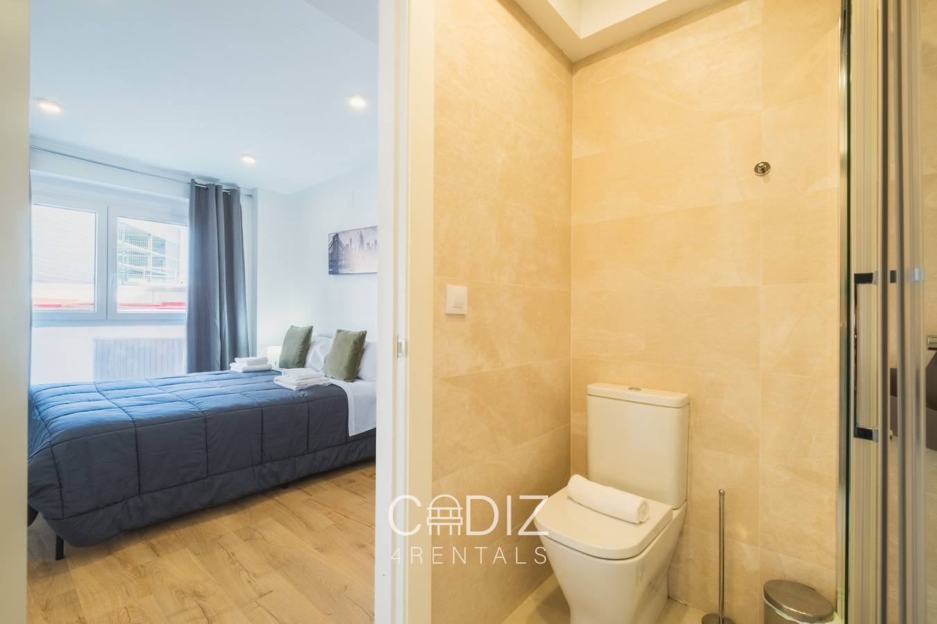 Entire apartment, Aventurero Apartment in Playa de la Punta San Felipe (Cádiz), Cádiz