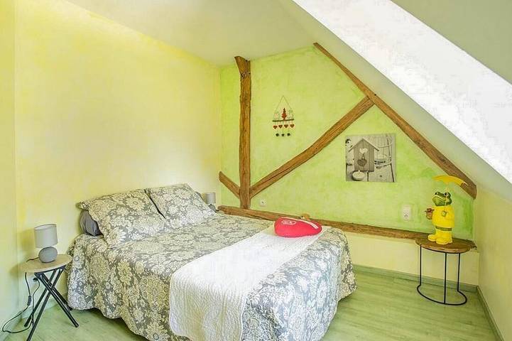 Location de vacances pour 6 personnes, avec jardin et jacuzzi dans Saint-Martin-en-Bresse - 3