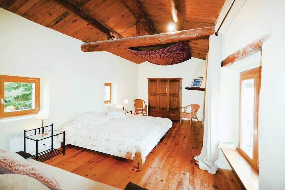 Gezellig huis in Valreas met Wifi in Valréas, Enclave de Valreas