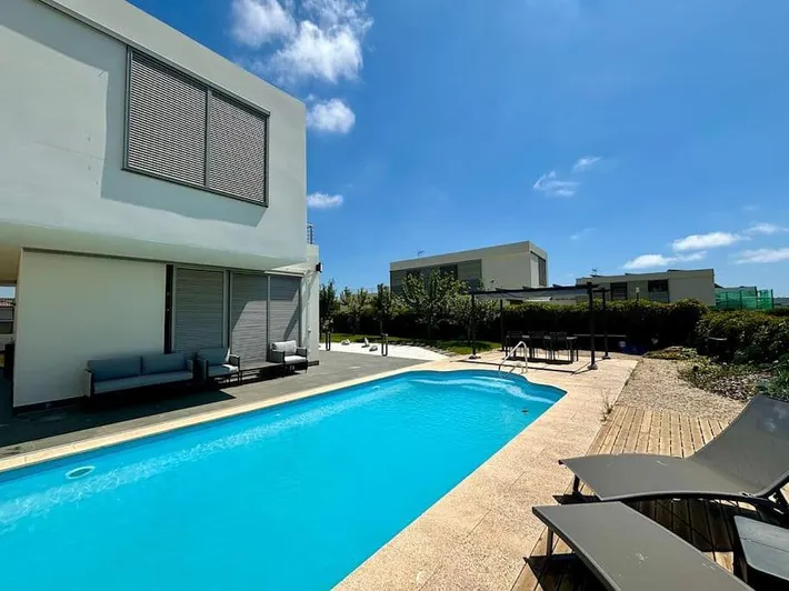Chalet para 8 personas, con vistas y piscina - 1