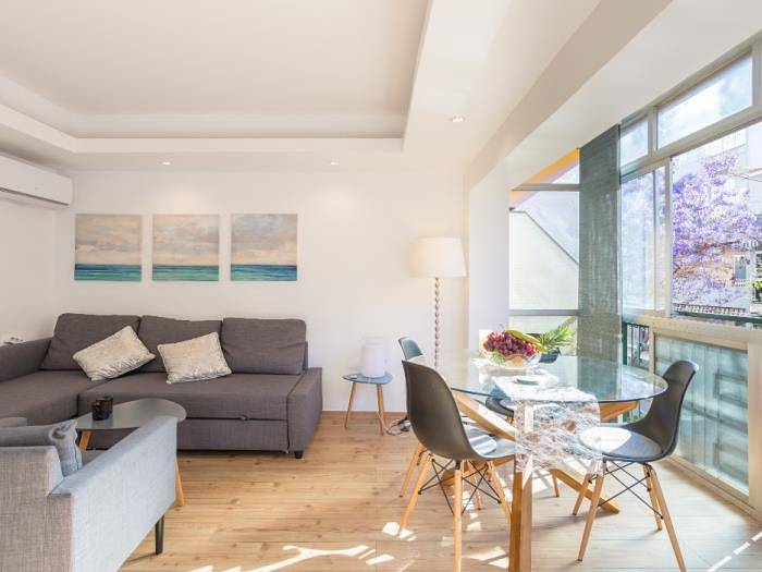 Entire holiday apartment, Modern apartment in the hearth of Fuengirola in Fuengirola Centre, Fuengirola