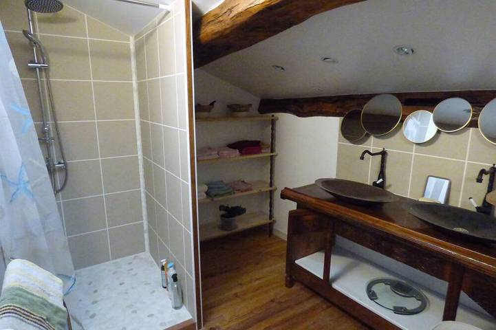Chambre d’hôte pour 3 personnes à Coutras - 3