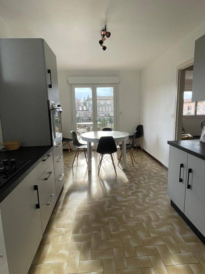 Location de vacances pour 6 personnes, avec vue et jardin à Livron-sur-Drôme - 4