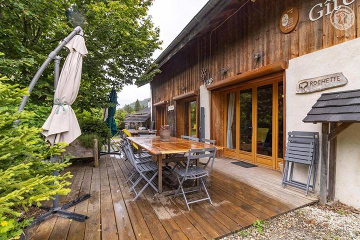 Location de vacances pour 7 personnes, avec sauna ainsi que jacuzzi et terrasse, animaux acceptés à La Compôte - 4