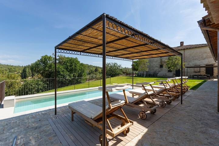 Villa für 6 Personen, mit Terrasse und Garten
