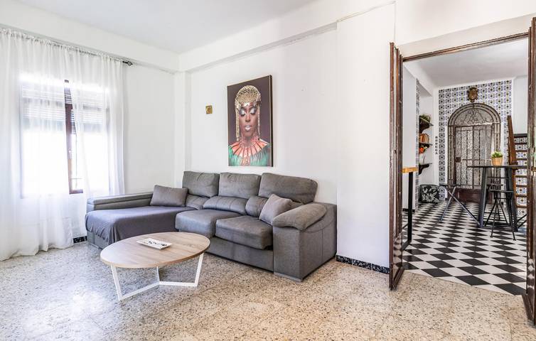 250 sqft Wohnung mit Klimaanlage, Pool, Terrasse & WiFi in Puente Genil, Córdoba Provinz