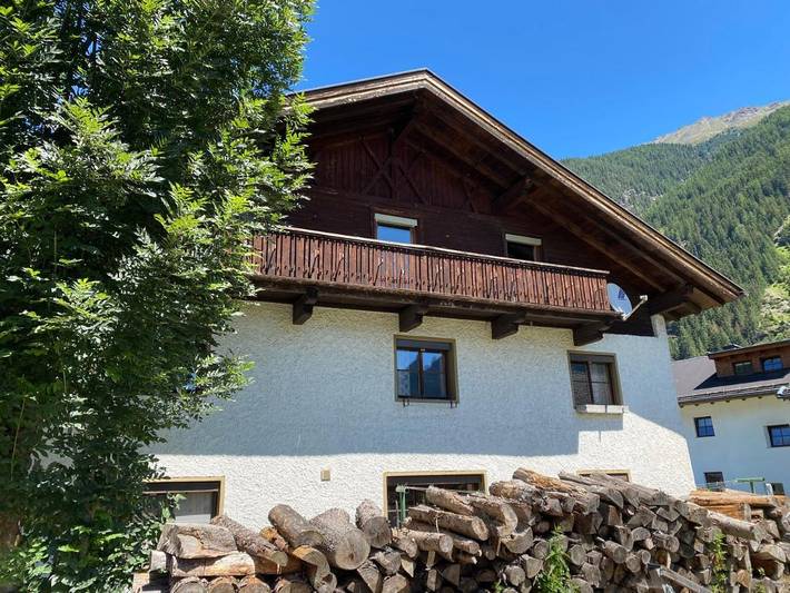 Ferienhaus für 16 Personen, mit Balkon und Ausblick