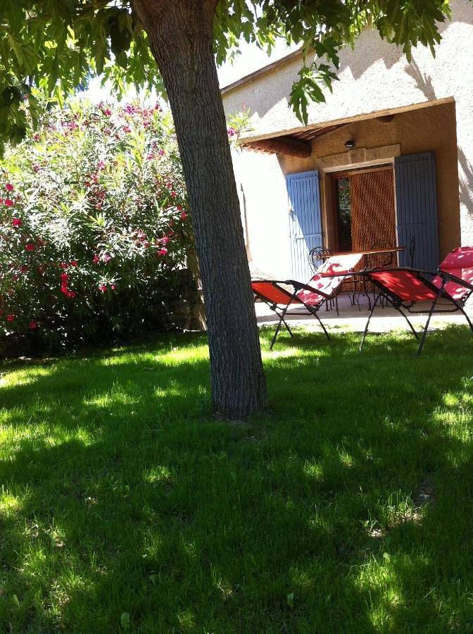 Two-Bedroom House in Bonnieux, Parc naturel régional du Luberon