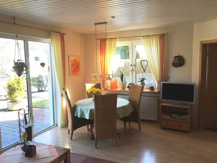 Vacation rental for 4 people, with yard in North Rhine-Westphalia