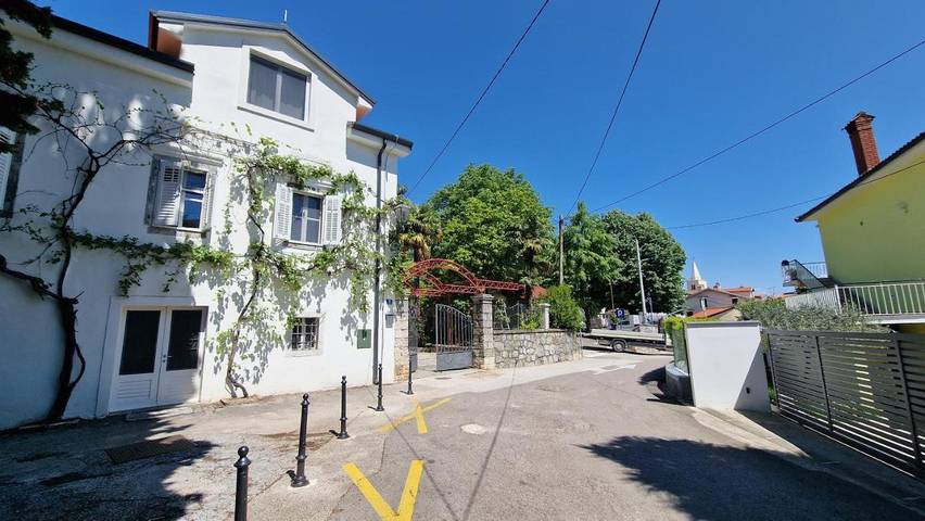 Villa für 10 Personen, mit Terrasse, mit Haustier in Lovran