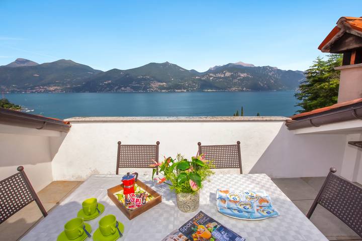 Gîte pour 6 personnes, avec terrasse et vue sur le lac, adapté aux familles dans Menaggio - 2