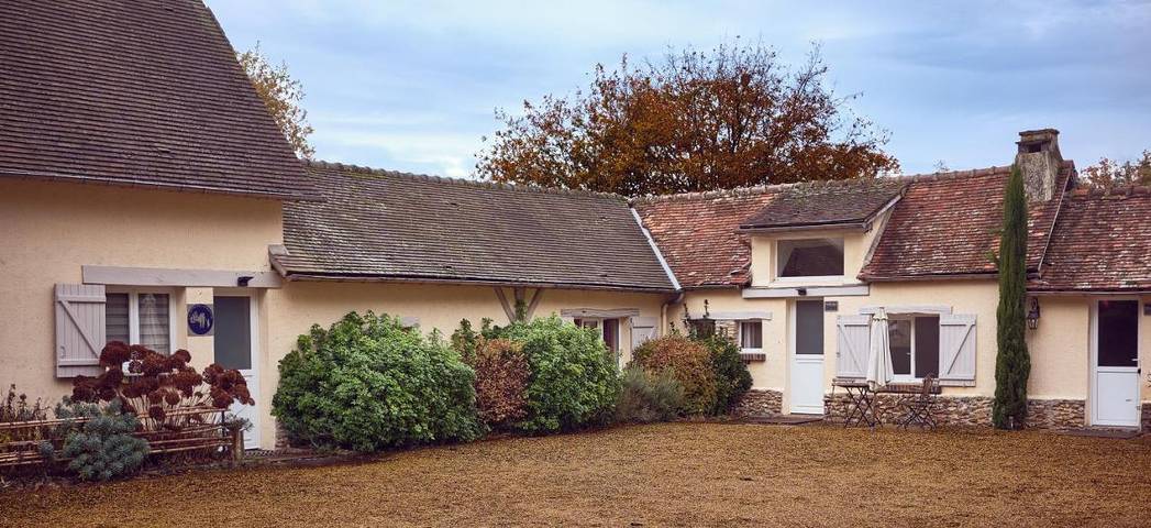 Chambre d’hôte pour 2 personnes, avec jardin et piscine ainsi que vue et terrasse, animaux acceptés dans Eure-et-Loir - 4