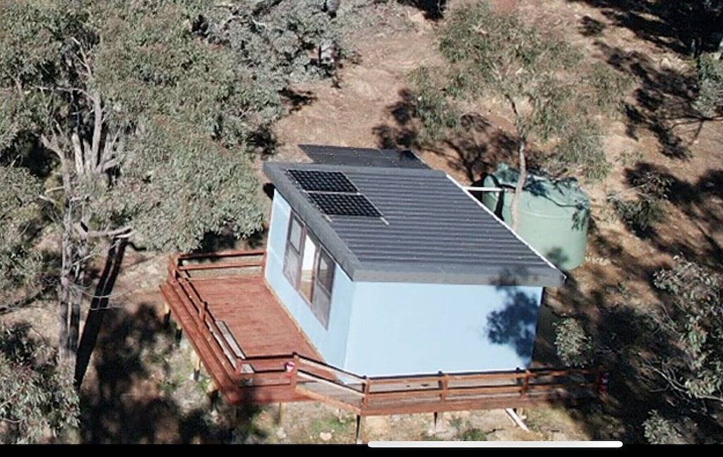Ecostay Mountain Huts for the green energy loving outdoor enthusiasts! in Mid-Western Regional Council