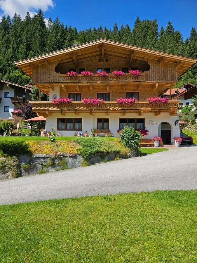 Ferienwohnung für 4 Personen, mit Ausblick und Garten - 1