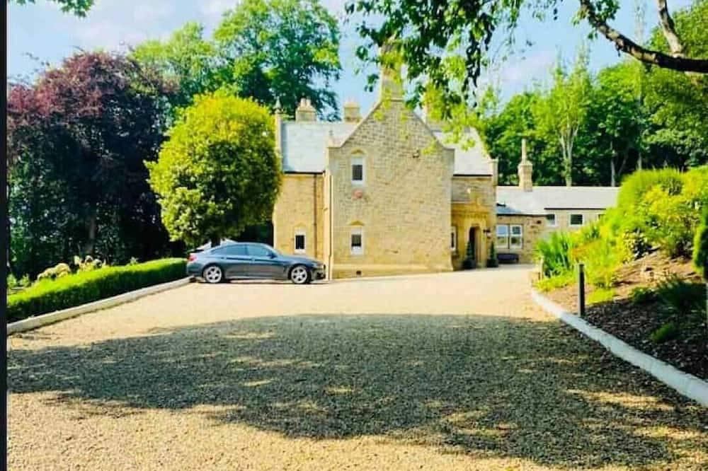 Exclusive House -10 minutes from Newcastle in Gateshead