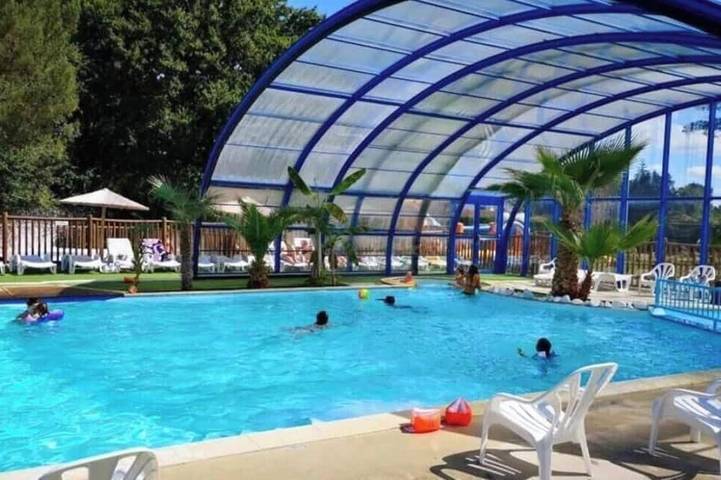 Camping pour 4 personnes à Aureilhan