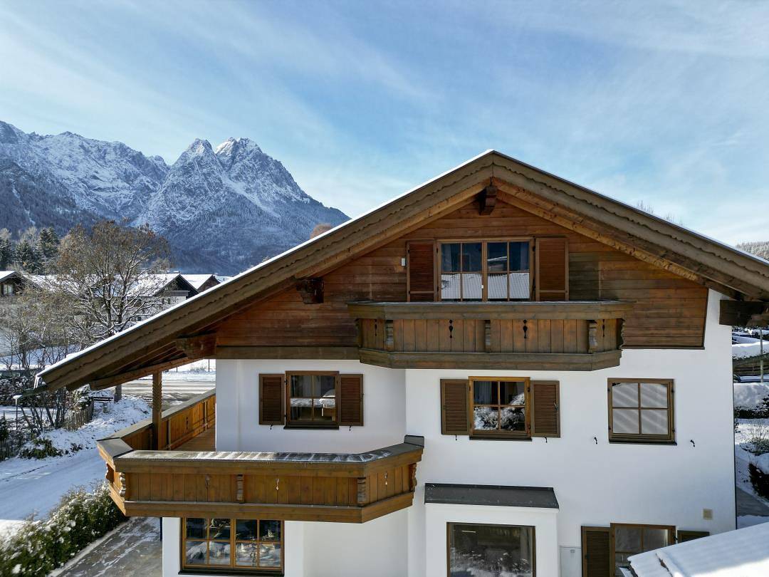 Ferienhaus Die 12 mit Sauna und 4 Schlafzimmern in Garmisch in Garmisch-Partenkirchen, Bayerische Alpen