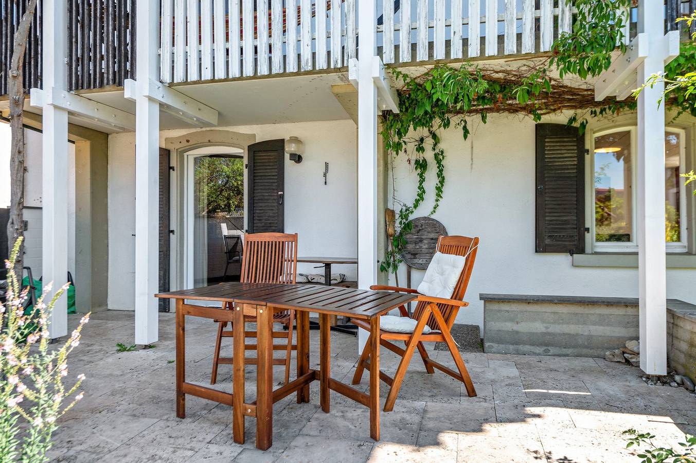 Entire apartment, 'maisonette 5' – Spacious Apartment in Kürnberg: Alpine Views, Private Terrace & Balcony, Parking, Wi-Fi in Schopfheim, Southern Black Forest